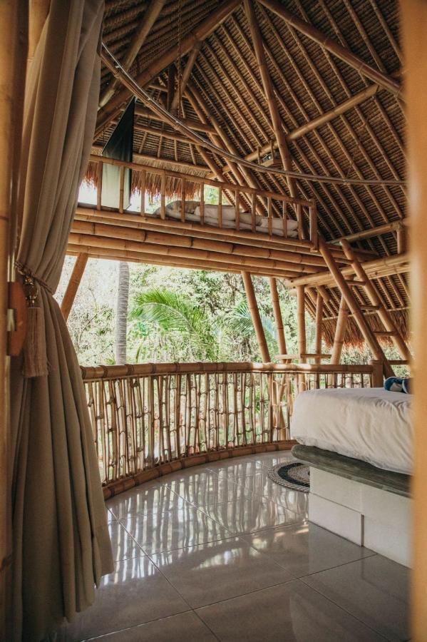La Royale Romantic Bamboo Villas Klungkung Exterior photo